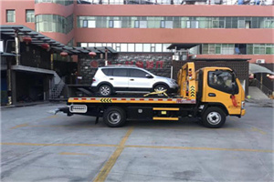 漳州汽车紧急补胎换胎救援